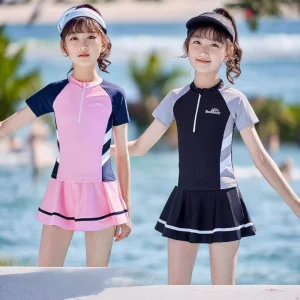 Đồ bơi bé gái